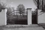 Rzeszw - brama cmentarza ydowskiego