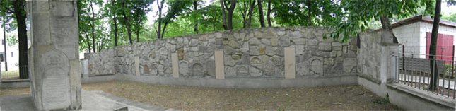 Zamo - lapidarium na cmentarzu ydowskim