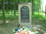 pomnik na cmentarzu ydowskim w Iy