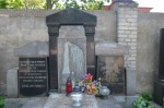 Włocławek - nagrobek w kwaterze żydowskiej na cmentarzu komunalnym